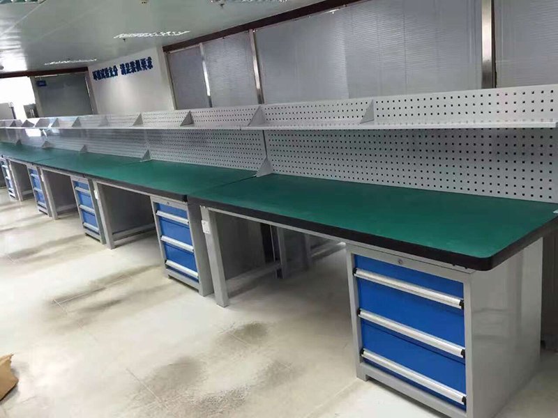 重型工作台